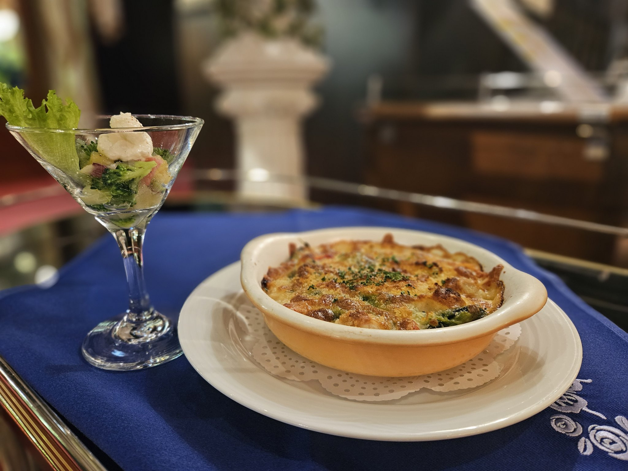 한국 집사카페 얘기 나올 때 마다 일본 집사카페랑 비교된다는 반응이 많은 이유.jpg | 인스티즈