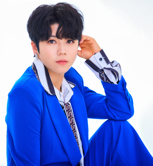 치마 입기 싫어서 미스트롯 안 나가고 다른 서바에서 대박난 여성 트롯 가수 | 인스티즈