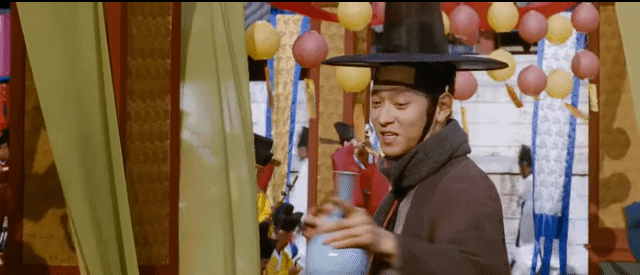 영화 '전우치' 속 많은 사람들이 놓친 포인트 하나.gif | 인스티즈