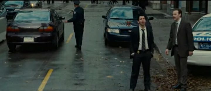 고층 건물 엘리베이터에 갇힌 5명. 이들 중 1명은 사람이 아니다. 데블 | 인스티즈