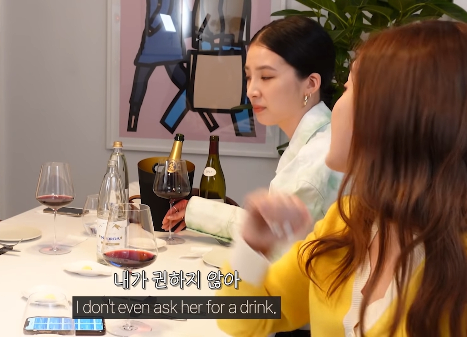 술친구에 대한 여시들의 생각은 제시카다 vs 크리스탈이다 | 인스티즈