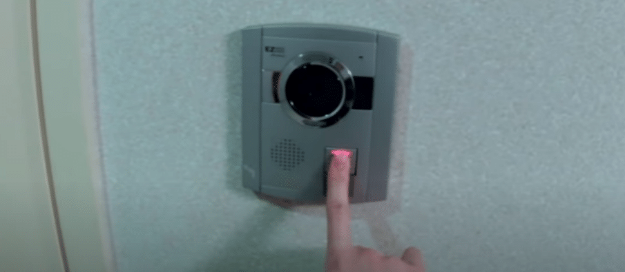 아 옆집 아침부터 못 박길래 빡쳐서 찾아갔는데 서강준 닮음; | 인스티즈