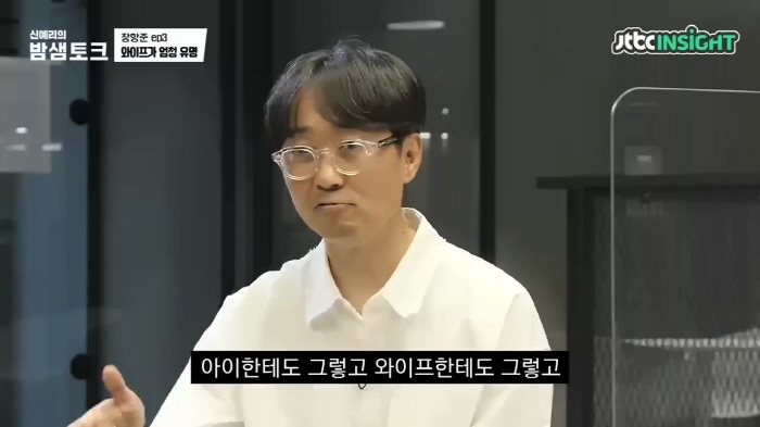 김은희 작가 작품이 잘 안 된다면 그건 다 연출탓이다 | 인스티즈