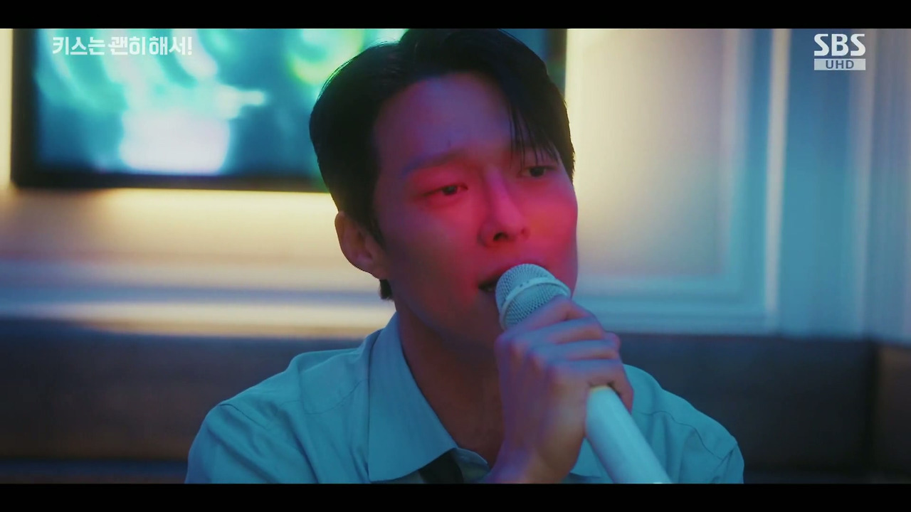 [키스는괜히해서] 동굴 속에서도, 자기 집에 찾아왔을때도, 같은 방에서 잤을때도 눈물 참았는데.jpg | 인스티즈