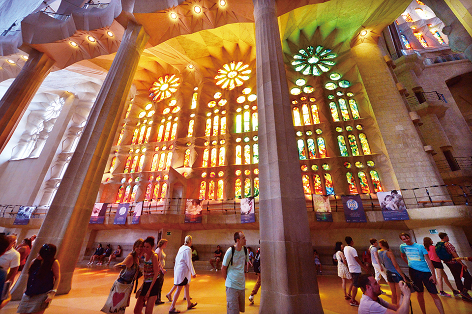 무교조차도 완공되길 벼르고 있을 성당 | 인스티즈