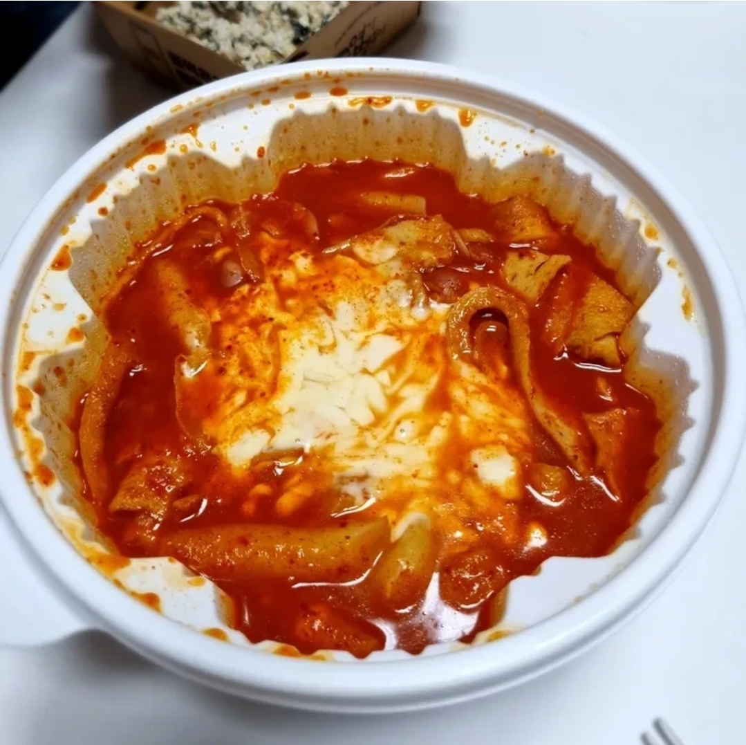 여시네 강아지고양이가 마라탕 엽떡 같은거 먹어도 ㄱㅊ? | 인스티즈