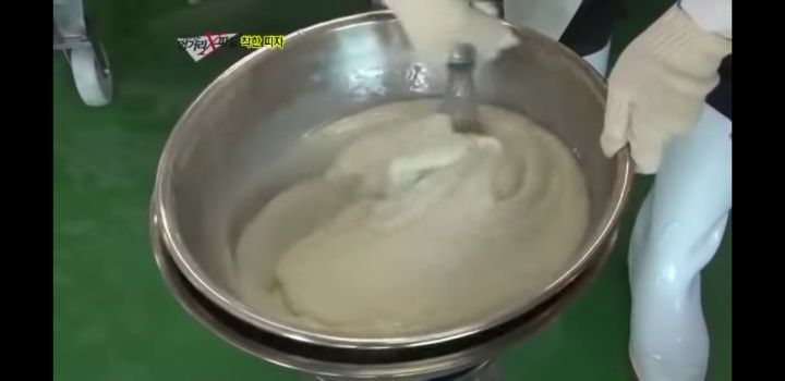 a1e3268462a565e0fc9907ac74e83f51cb9012d7