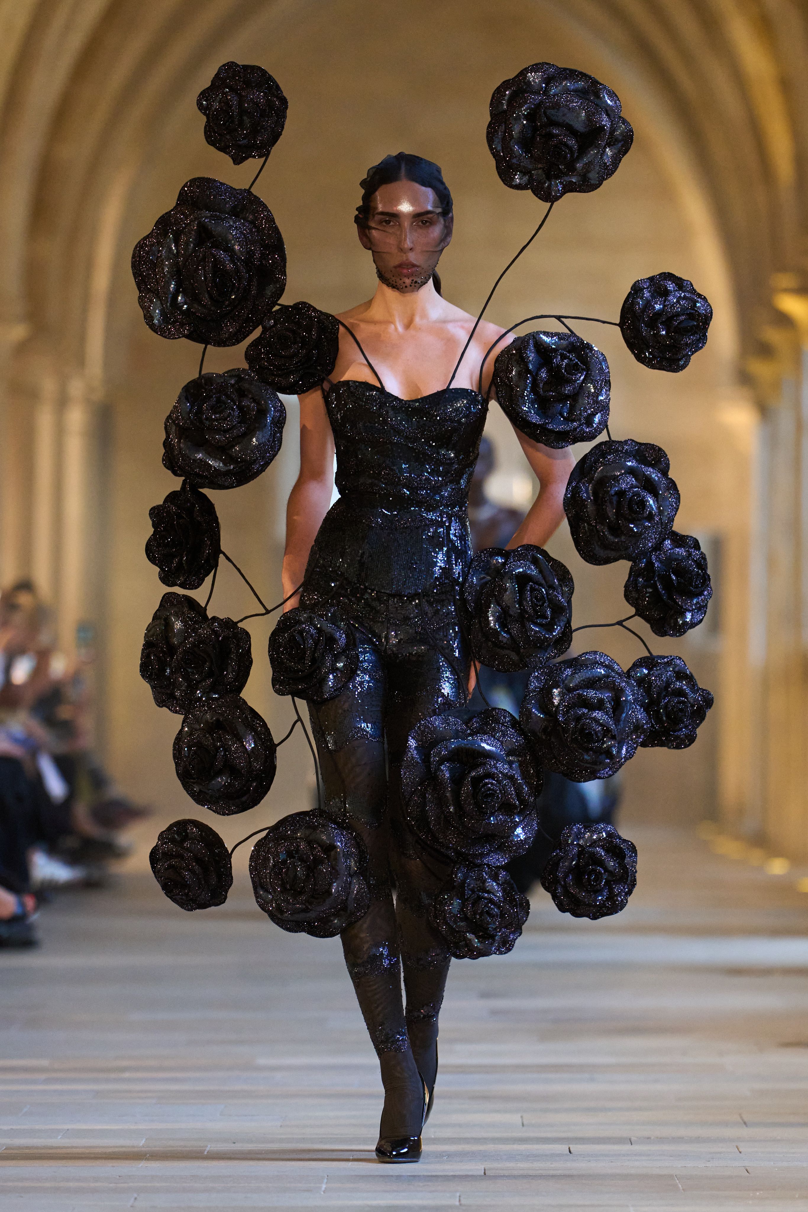 사랑의 과정을 표현했다는 인도 디자이너 신상 드레스 | 인스티즈