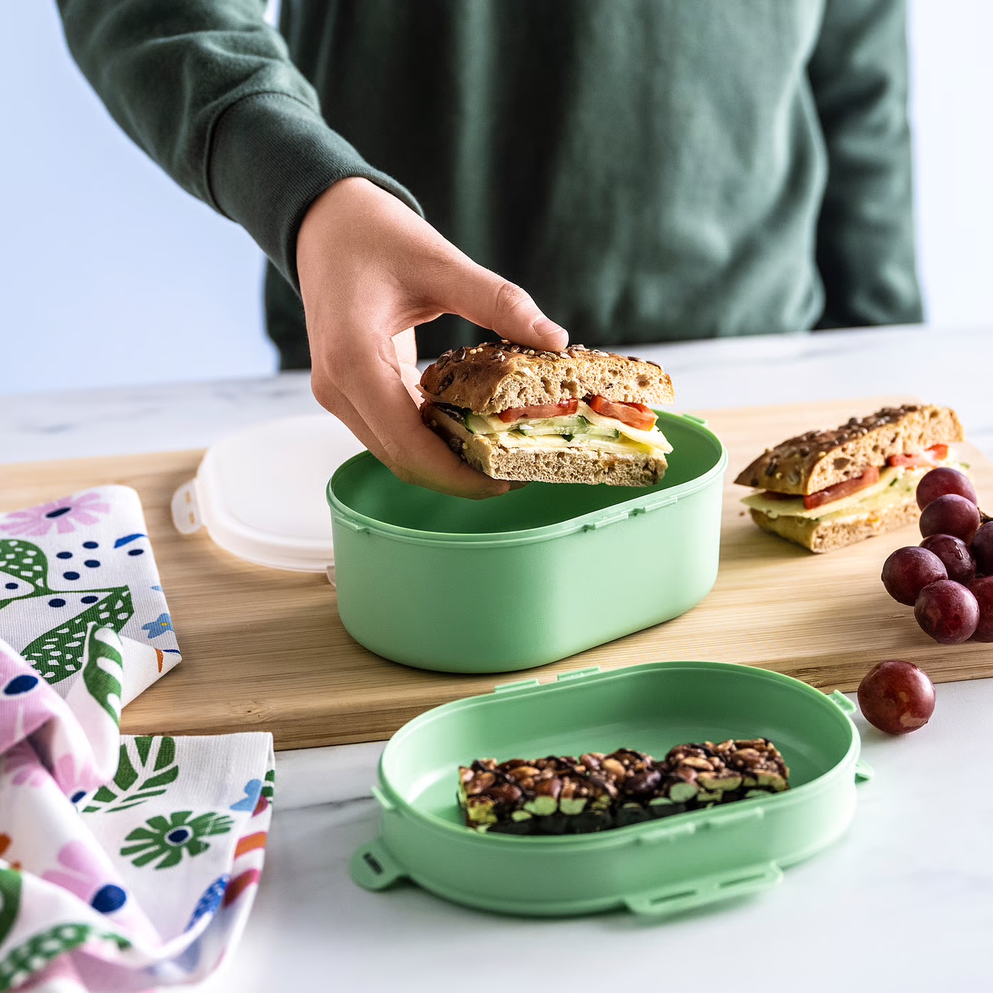 미국인들 런치박스 구경중인데 얘네 진짜 간단하게 먹는구나 | 인스티즈