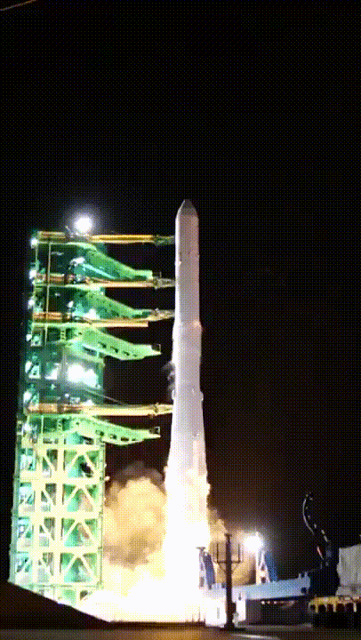 한강버스 VS 누리호 | 인스티즈