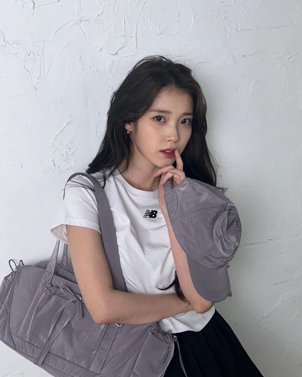 아이유 인스타 업댓 | 인스티즈