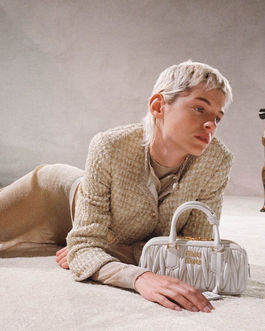 5년째 꾸준히 미우미우의 얼굴로 활동하고 있는 배우 | 인스티즈