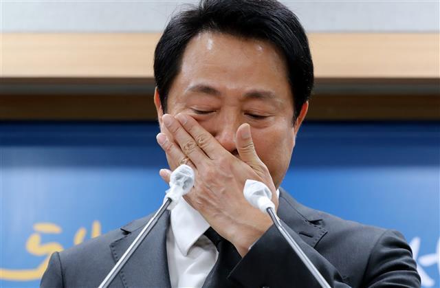 오세훈, 이태원 참사 발생 사흘 만에 뒤늦은 사과··· "경황 없었다" 눈물 | 인스티즈