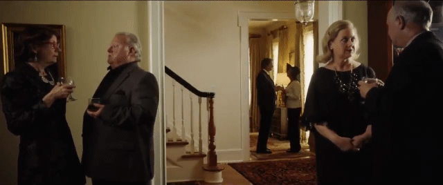 백인 여자친구 부모님 집에 처음 방문하는데 이 가족 전부 어딘가 이상한 거 같아요..gif | 인스티즈