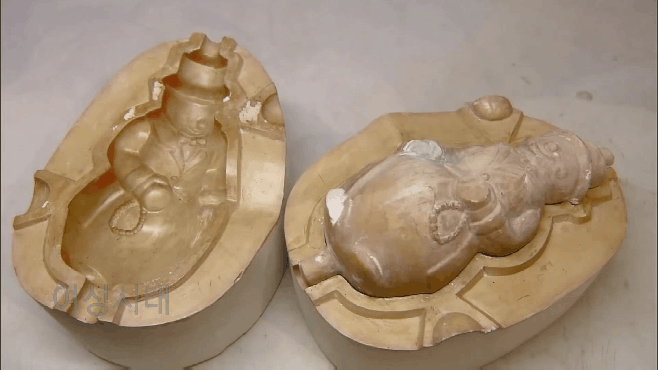 크리스마스 트리의 오너먼트는 어떻게 만들어질까?...gif | 인스티즈