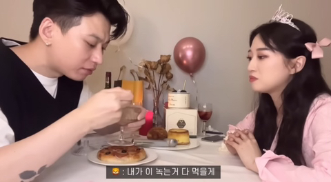 중남이 한국인 여친 생일날 해준것들.jpg | 인스티즈