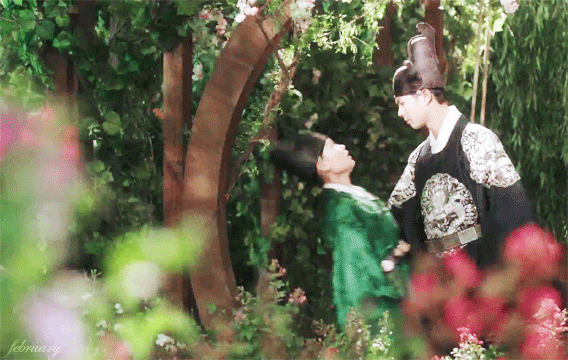 한복입고하는로맨스가최고라고생각함 | 인스티즈