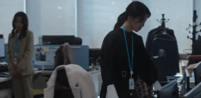 직시들의 맘을 흔든 연진이의 사직서 | 인스티즈