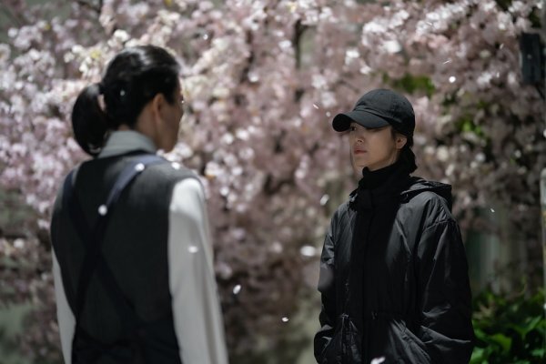 김은숙 작가 "학폭 미화 없다"…송혜교·이도현·임지연, '더 글로리' 첫 스틸 | 인스티즈