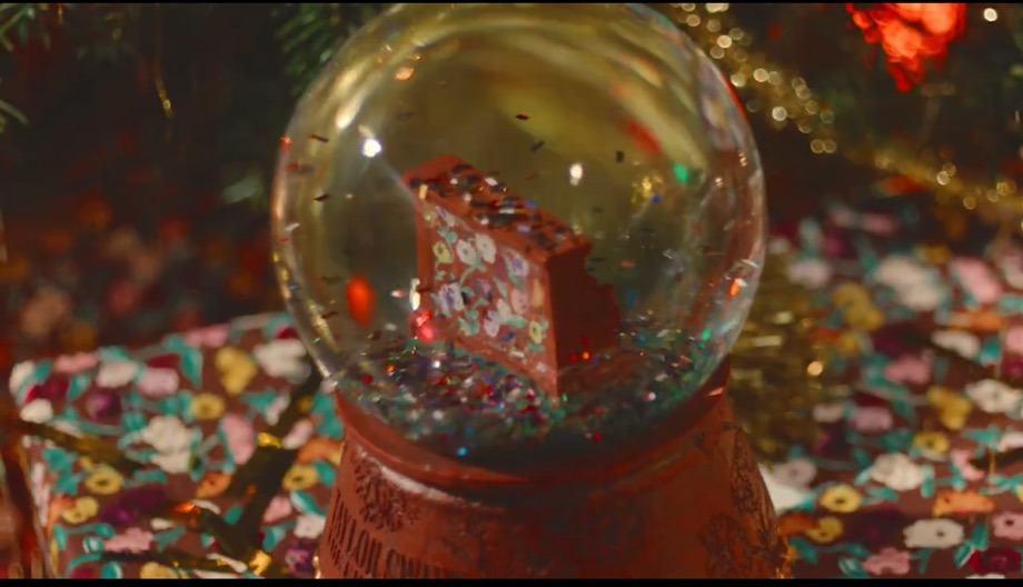 테일러 스위프트의 인기 MD중 하나인 스노우볼 컬렉션 | 인스티즈