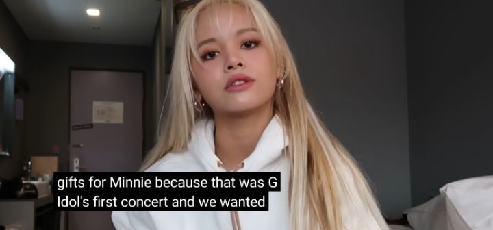 블랙핑크 콘서트 리사를 위해 선물준비한 씨엘씨 쏜(ft.민니) | 인스티즈