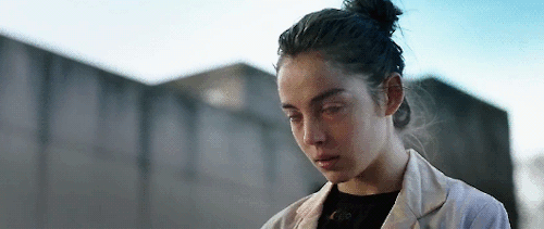 여성주의적 요소가 들어간 요즘 공포영화들.gif | 인스티즈