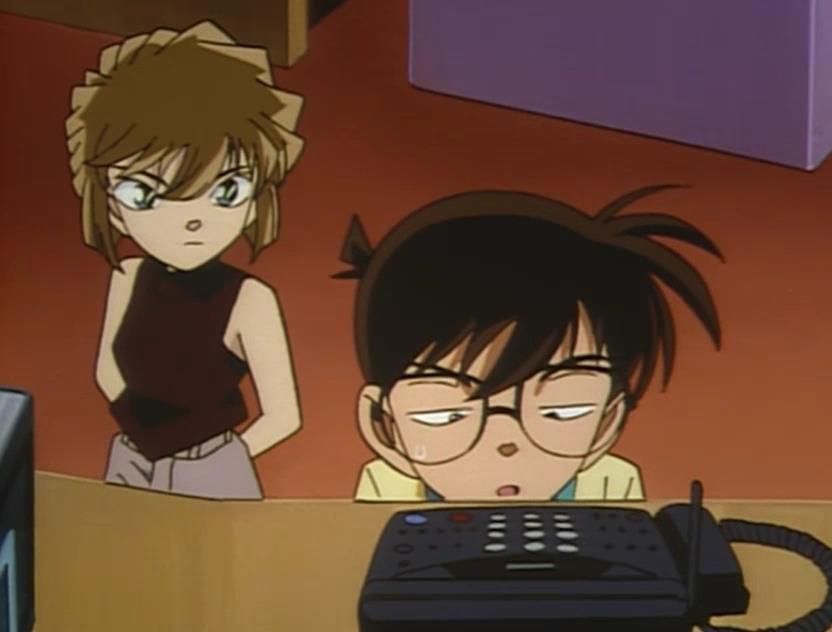 [명탐정코난] 검은 조직에서 온 여자와 대학교수 살인 사건 (전편) - 完 - | 인스티즈