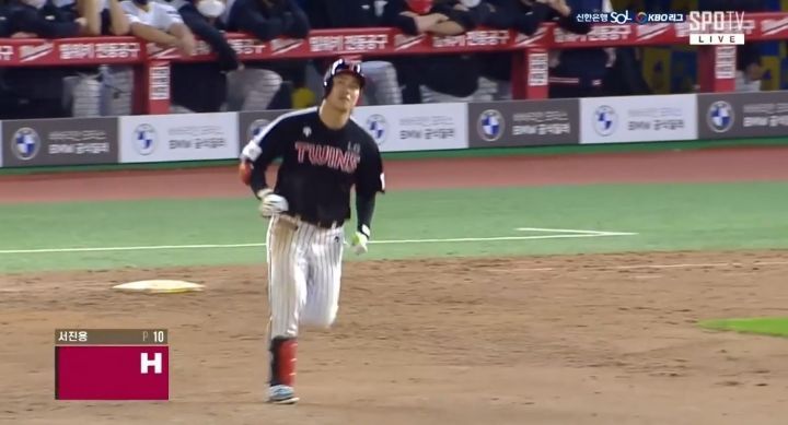 b100f63b5a5054eb75b60d8e3a1d41fc48c85002