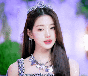 올해로 벌써 19살이 되었다는 아이브 장원영.jpg | 인스티즈