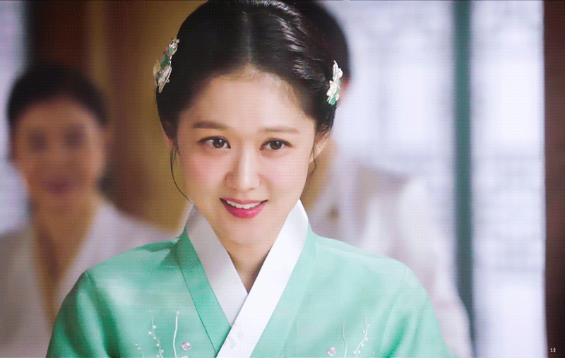 드라마 궁 원작자가 처음에 생각했던 채경,이신 역 배우들.gif | 인스티즈