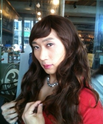 여자화장실에서 만난 트젠이 핸드크림 빌려달라고 한다면? | 인스티즈