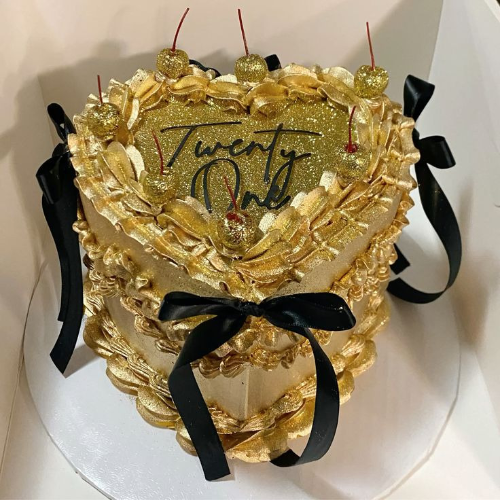 먹으면 펄응가 나올것같은 골드&실버 반짝반짝 펄 케이크들 | 인스티즈