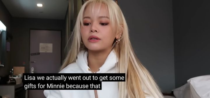 블랙핑크 콘서트 리사를 위해 선물준비한 씨엘씨 쏜(ft.민니) | 인스티즈