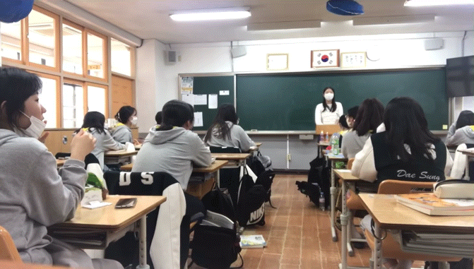 b637f4cc041b109e67b6bc30dd4ee4feb246419a