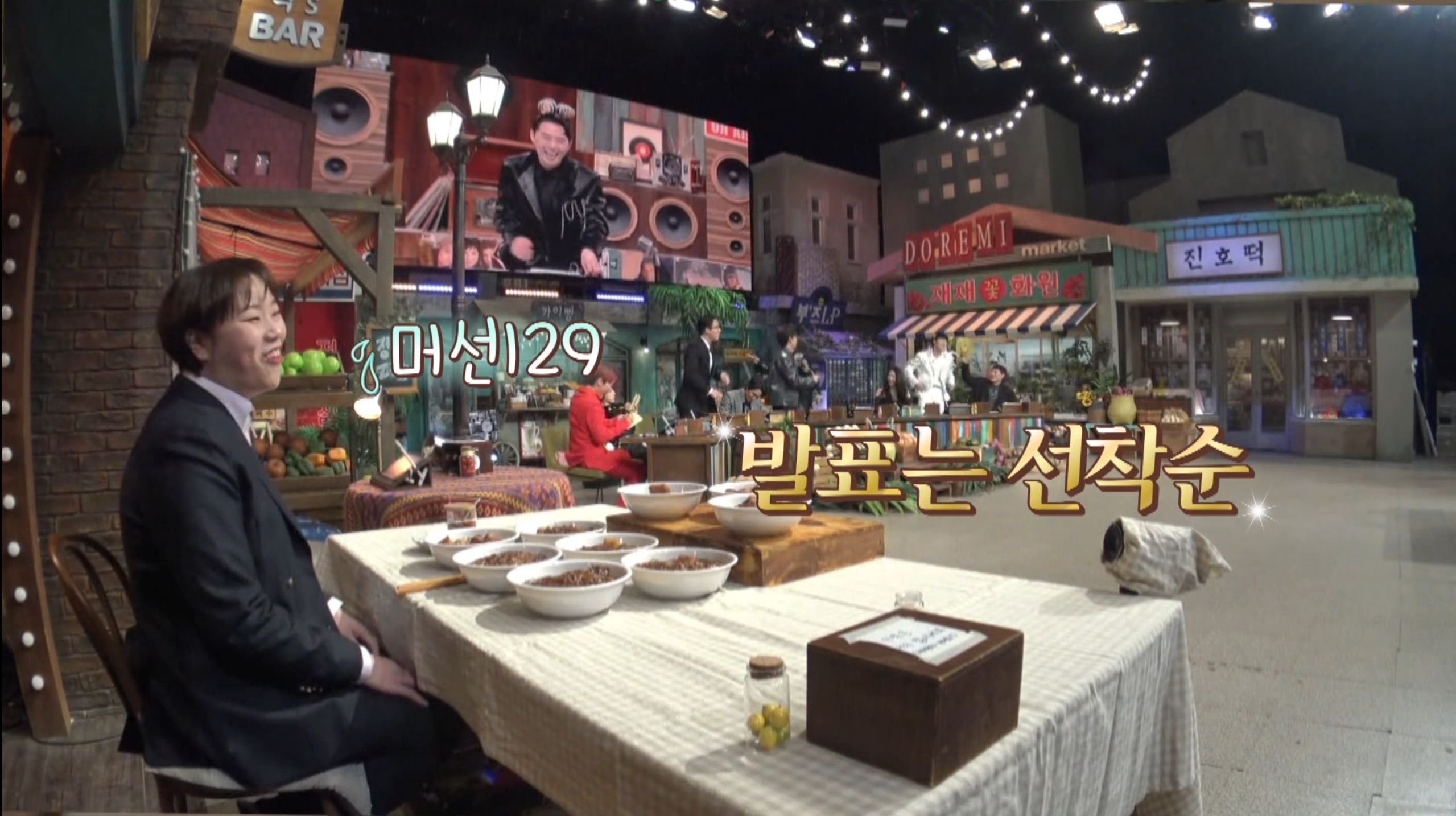 아이돌들에게 아이돌 노래 받아쓰기를 시키면 안 되는 이유.jpg (티빙 놀토 스핀오프 아받대 첫 공개) | 인스티즈