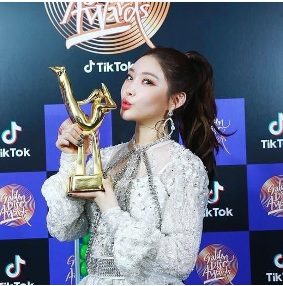 요즘 아이돌 사이에서 핫한 듯한 의상실 | 인스티즈