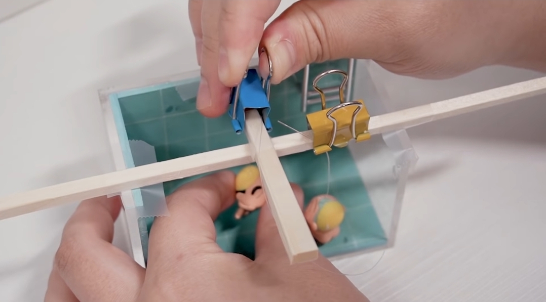 금손 유튜버의 클레이로 짱구 훈이 수영장 만들기 | 인스티즈