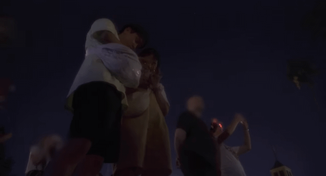 영화처럼 디즈니월드에서 프로포즈 한 유튜버 (웃소 성희 고탱) | 인스티즈