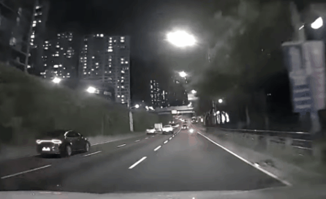 주행 중 車에 음식 쓰레기가 뚝…"청국장 냄새 진동” | 인스티즈