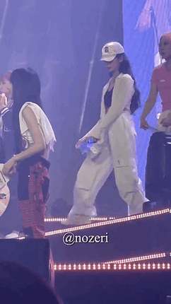 대충추는데 간지나서 난리났었던 노제 춤 ㅋㅋㅋ | 인스티즈