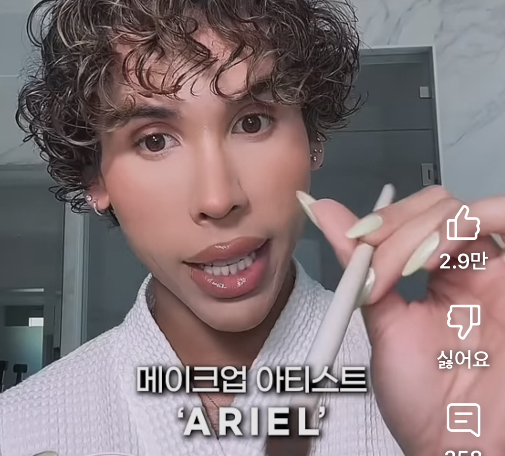 일생일대의 기회를 잡은 메이크업 아티스트.jpg | 인스티즈