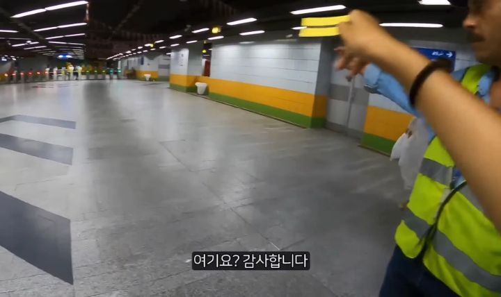 악명 높은 이집트에서 유일하게 웃으면서 여행한 유튜버��🇬 | 인스티즈