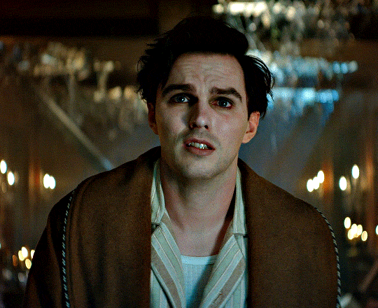 상사가 드라큘라인데 이제 제발 퇴사 하고 싶습니다..gif | 인스티즈