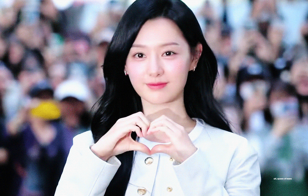 퍼스널컬러 직접 받으러 간 듯한 배우 김지원 | 인스티즈
