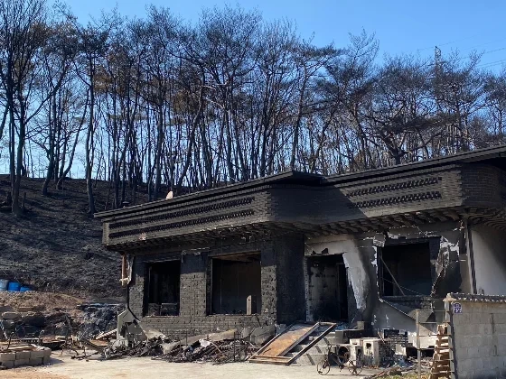 산불에 8일 못 씻은 할머니들, '목욕탕' 모셔갔더니… | 인스티즈