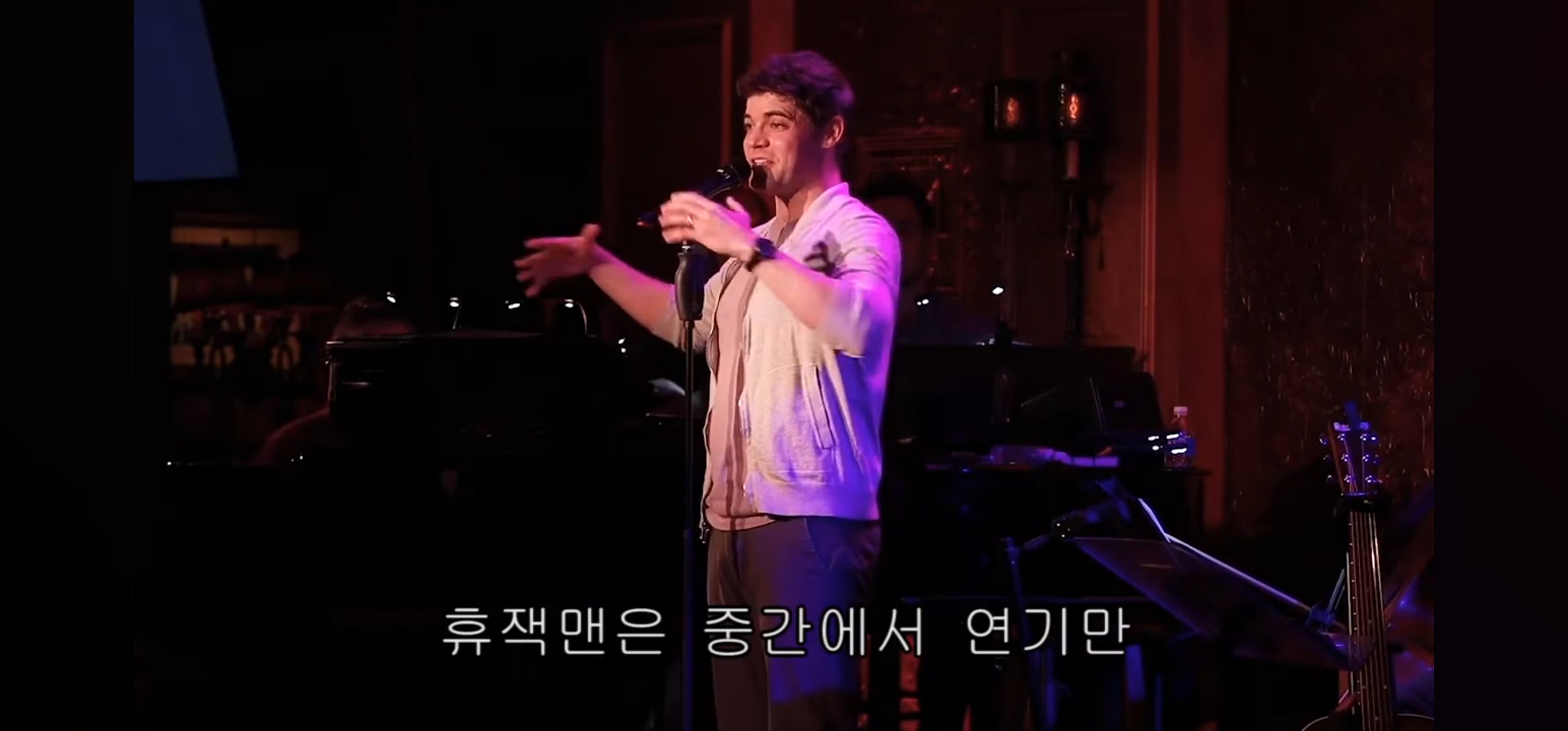 이제 와서 말하지만 휴 잭맨, 잭 에프론 대신 위대한 쇼맨이란 영화를 세상에 나온 게 한 건 나야! 그게 무슨 소리냐고?.jpg | 인스티즈