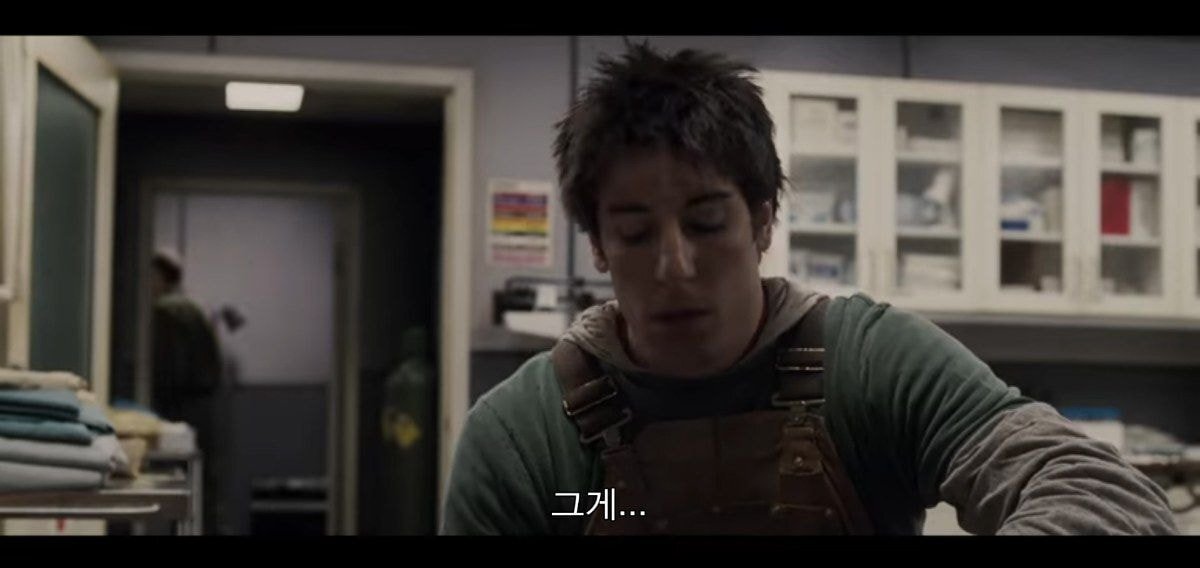 같이 남극 탐험하는 사람이 금방 돌아 온댔는데 폭풍으로 못온대 | 인스티즈