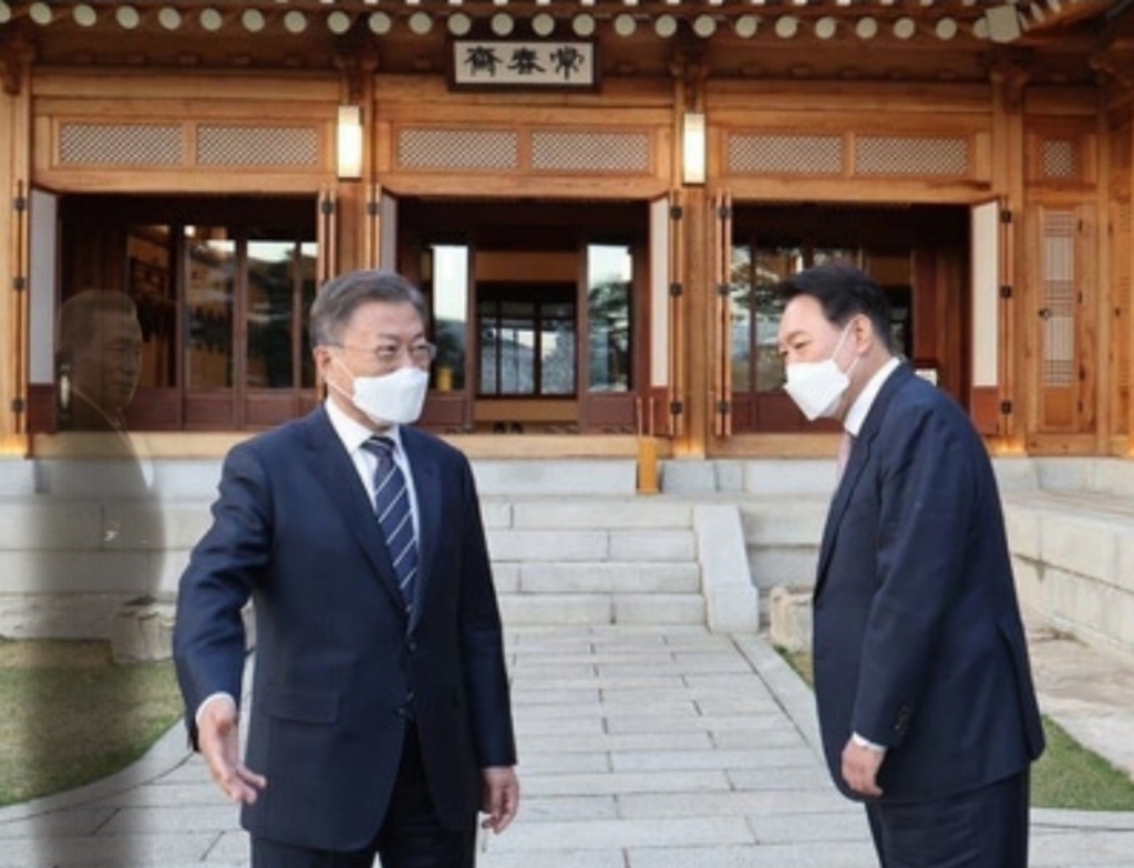 헐.. 이 사진들 나만 뭔가 보여?? | 인스티즈