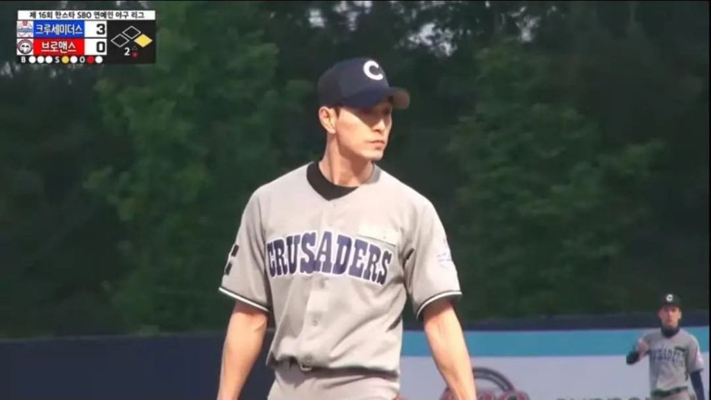 pt없이 8주만에 몸 만든 정성일 배우 (더글로리에 나오는 나이스한 맞음) | 인스티즈