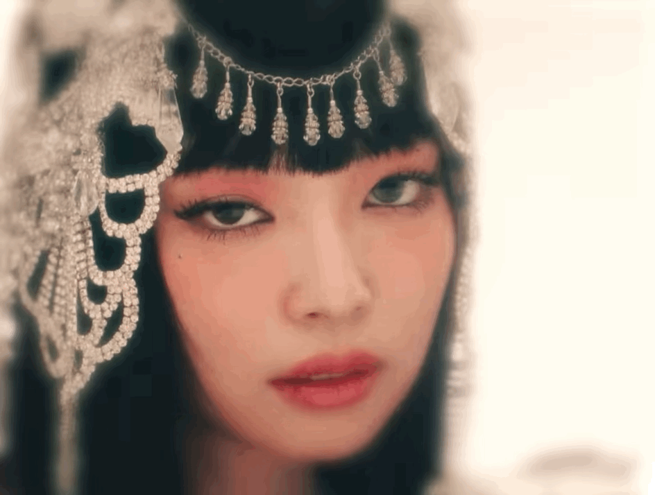 내취향인 조기석 (제니 ZEN 뮤비감독) 영상물 모음 - 악플달면... 차분한 20대들의 알흠다운 공간 내취향인 조기석 (제니 ZEN 뮤비감독) 영상물 모음